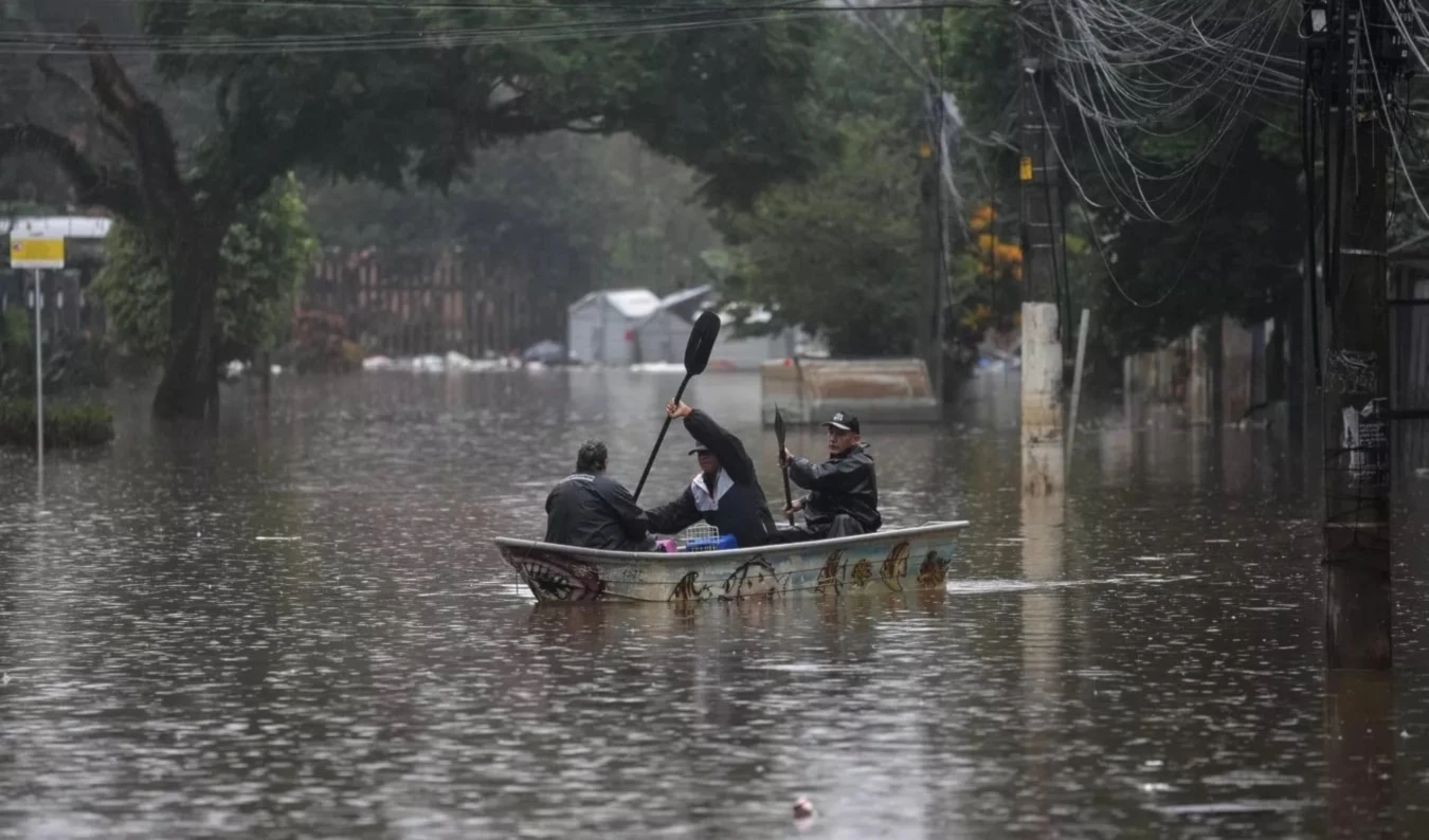 Brasil y México elevan número de fallecidos por desastres climáticos. Foto: AP.