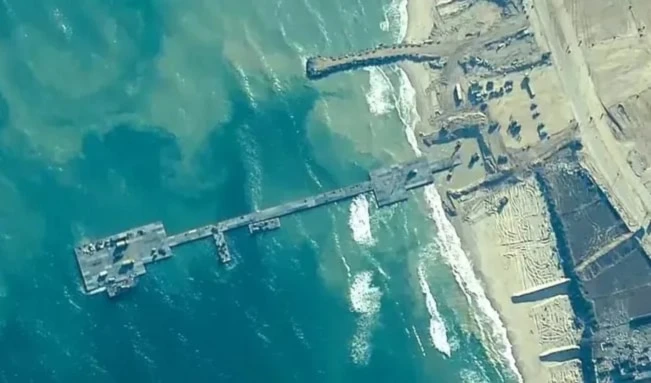 El tan anunciado muelle marítimo estuvo activo apenas una semana.