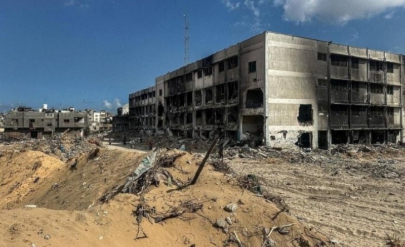 Al sur de la Franja de Gaza, los aviones israelíes lanzaron una incursión en el oeste de la ciudad de Rafah.