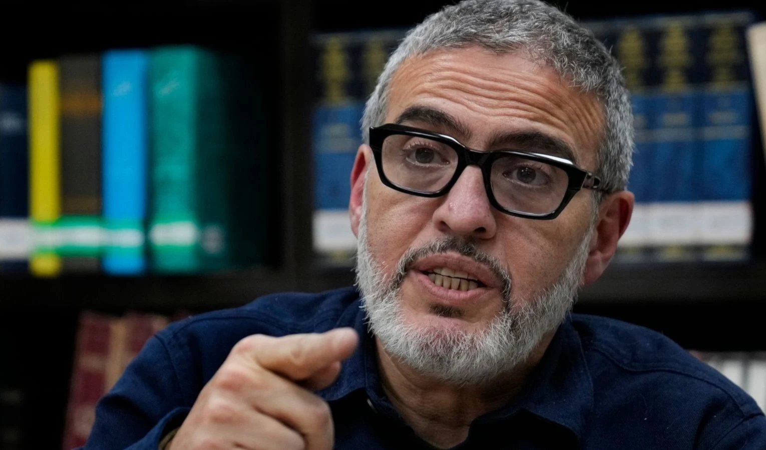 El cirujano palestino y rector de la Universidad de Glasgow, Dr. Ghassan Abu Sitta.