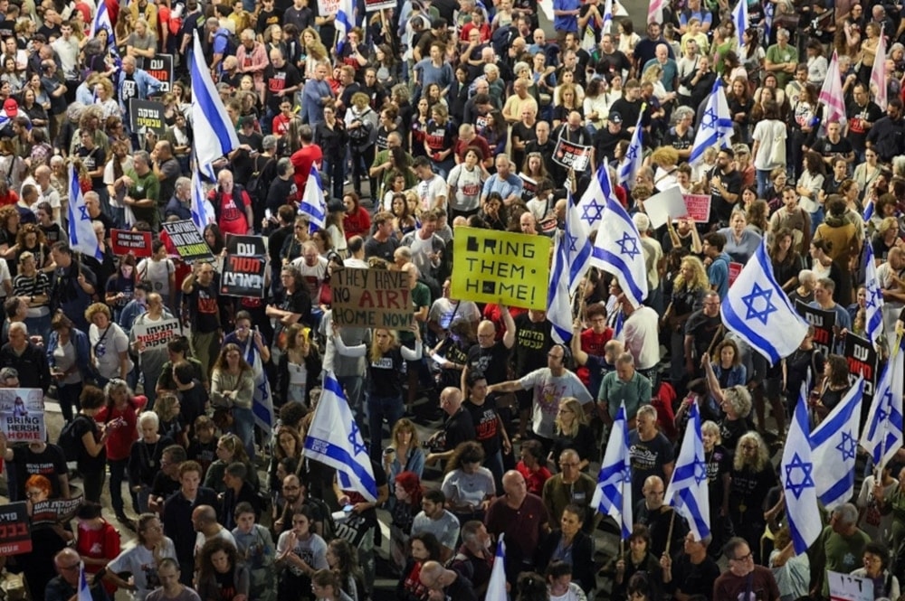 Miles de israelíes protestan en “Tel Aviv” contra su gobierno