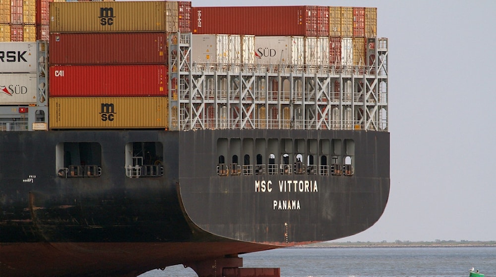 El barco MSC VITTORIA recibió dos embates, una en el océano Índico y otra en el mar Arábigo.