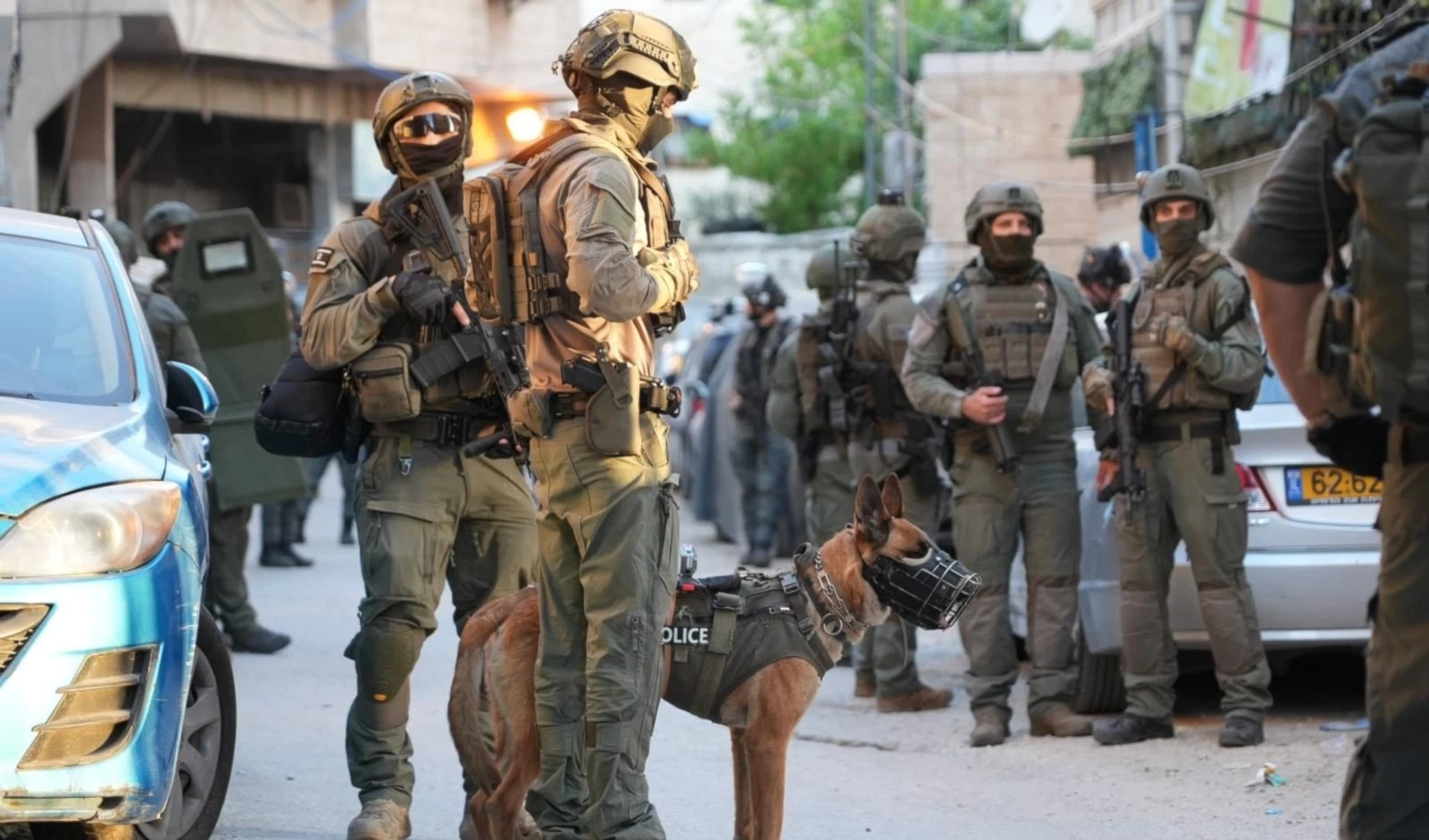 Las fuerzas israelíes atacaron con balas reales y bombas de sonido.