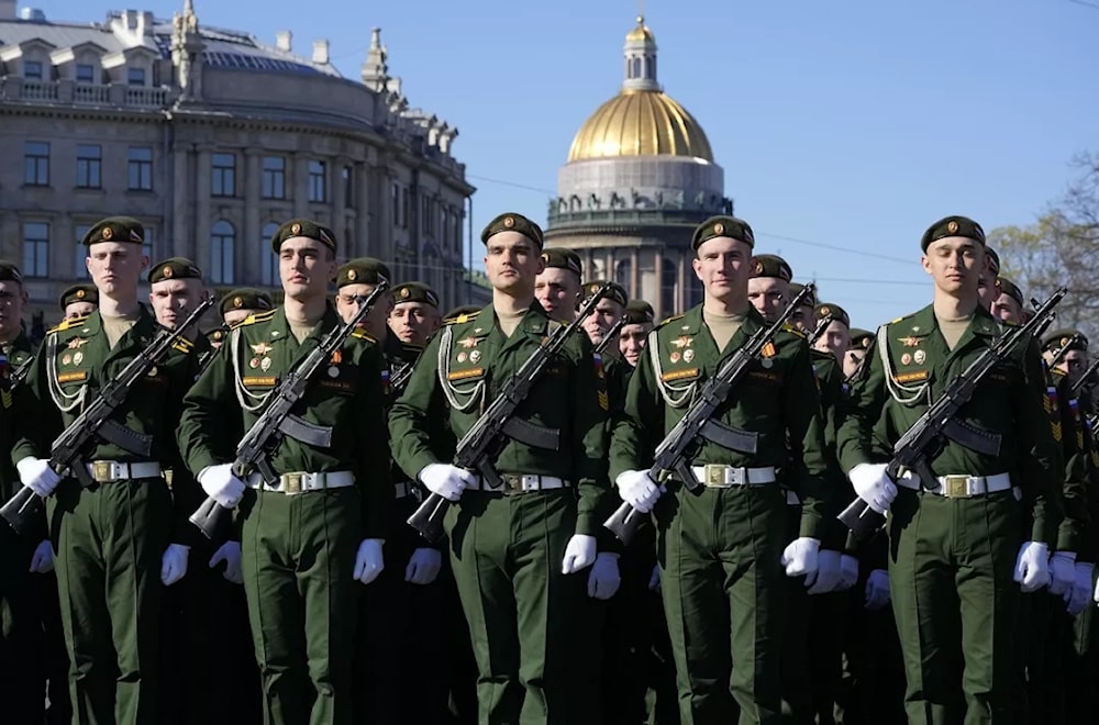 Rusia celebra con espléndido desfile militar el Día de la Victoria.