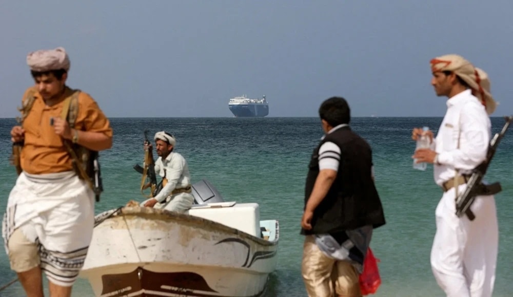 Fuerzas navales yemenitas custodian sus costas al mar Rojo. 