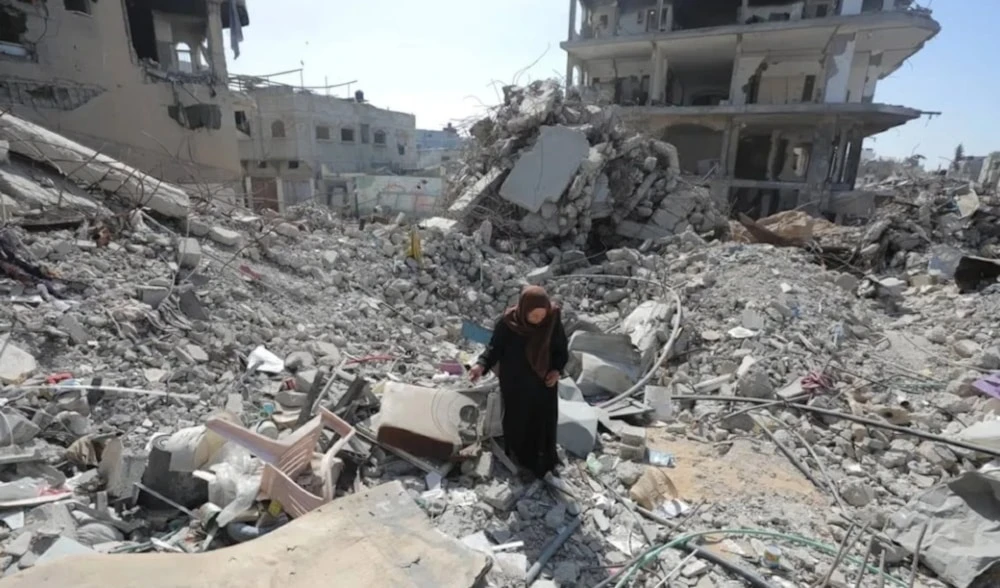 La artillería del ejército de ocupación también disparó decenas de proyectiles hacia las zonas nororientales de la ciudad de Khan Yunis.