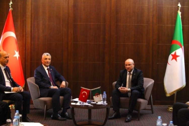 Ministros de Comercio de Turquía y Argelia