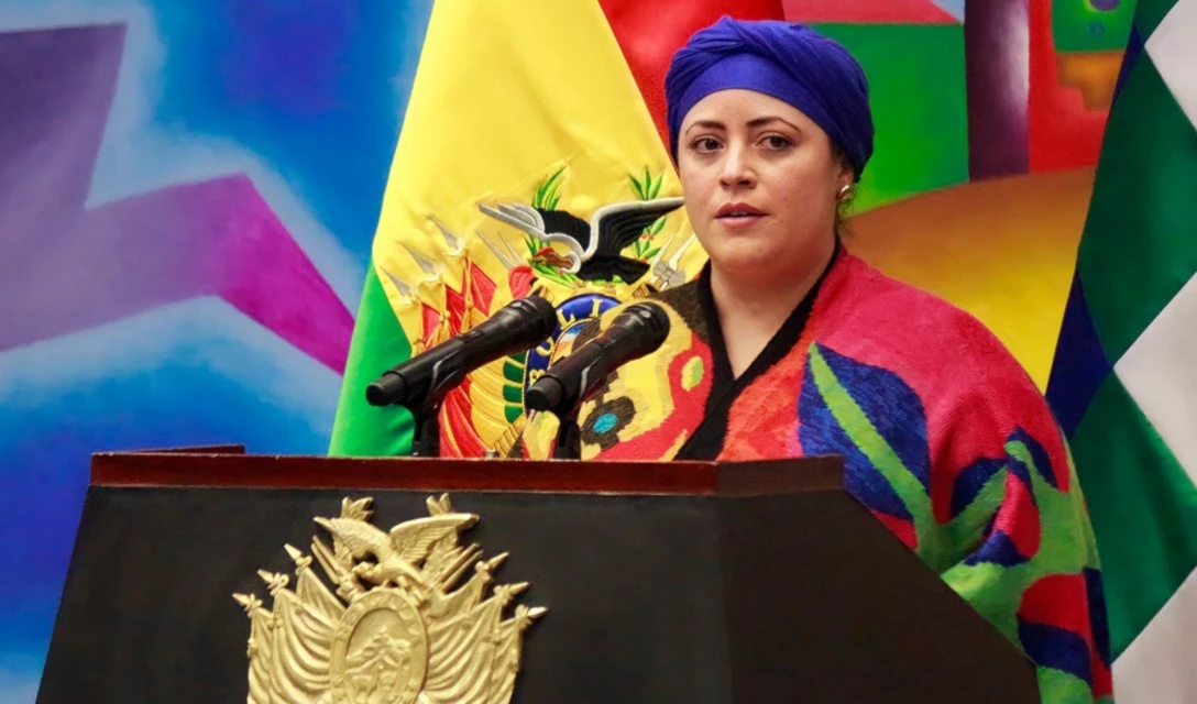 El pueblo de Bolivia fue determinante frente al intento de golpe El pueblo de Bolivia fue determinante frente al intento de golpe