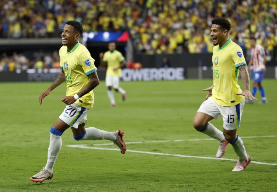 Brasil y Colombia golean en Copa América de fútbol.