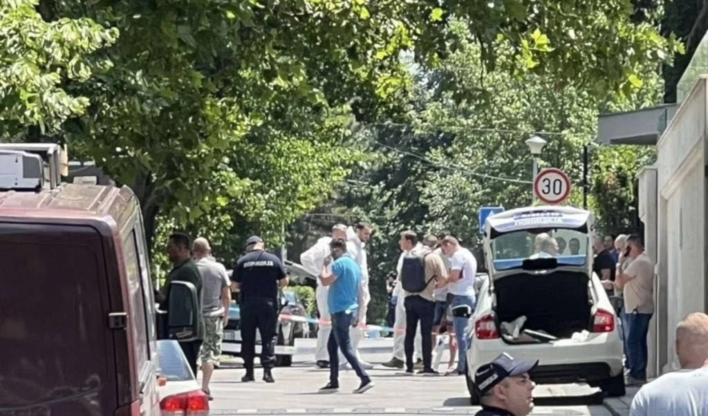 Un atacante murió y un policía resultó herido frente a la embajada de "Israel" en Belgrado