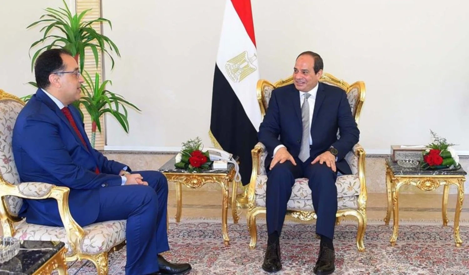 Encuentro entre el presidente de Egipto, Abdel Fattah El Sisi, y el primer ministro dimitido, Mostafa Madbouly Encuentro entre el presidente de Egipto, Abdel Fattah El Sisi, y el primer ministro dimitido, Mostafa Madbouly