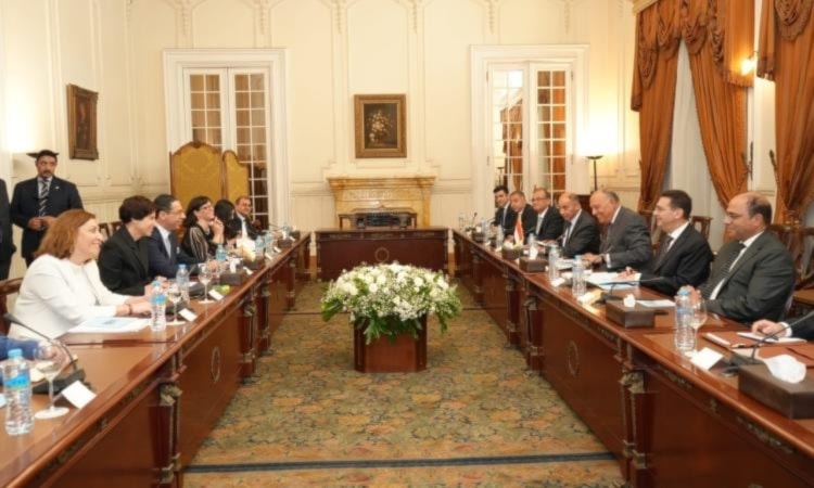 Delegaciones de Chipre u Egipto se reúnen en El Cairo