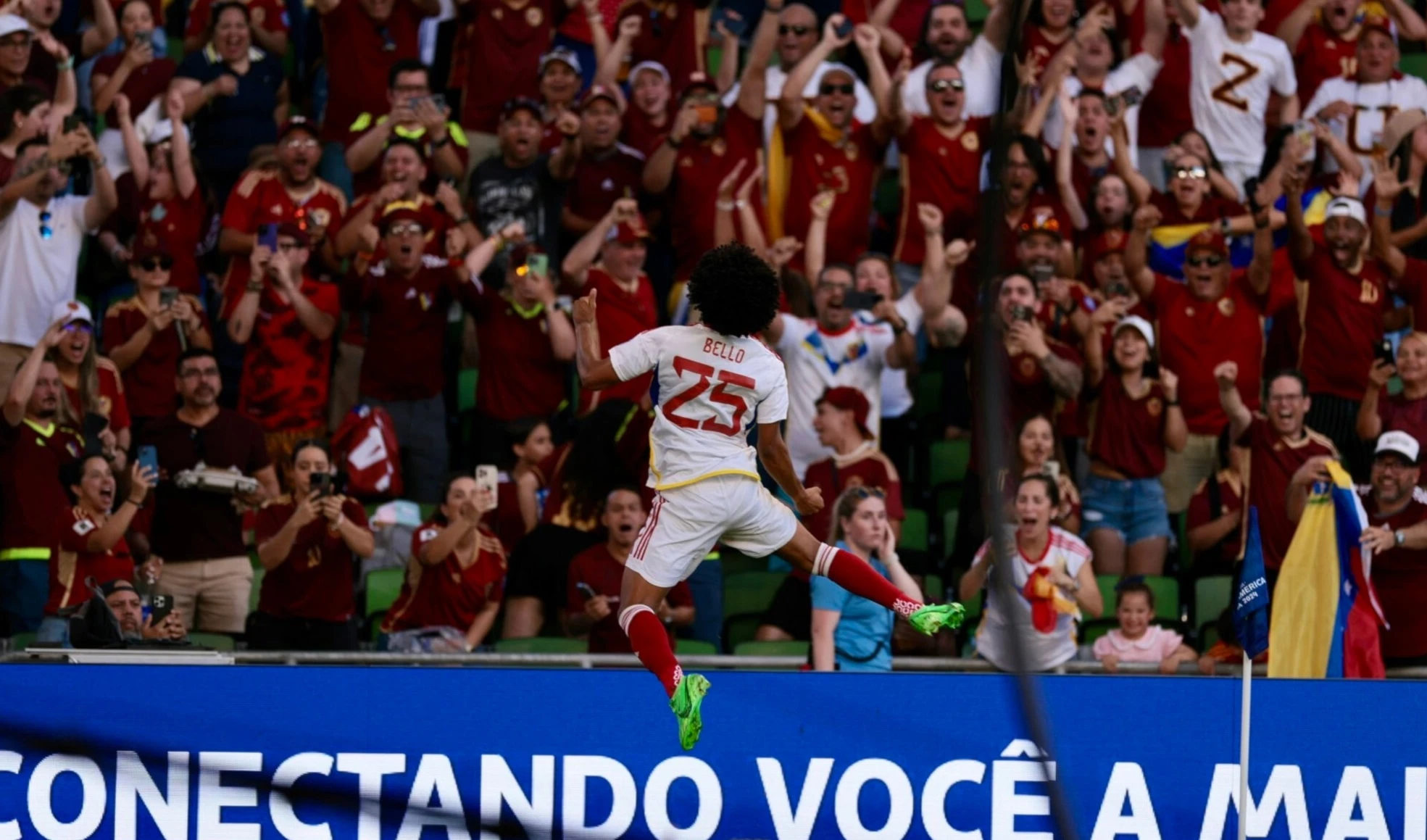 Resaltan en Venezuela triunfo de selección de fútbol en Copa América.