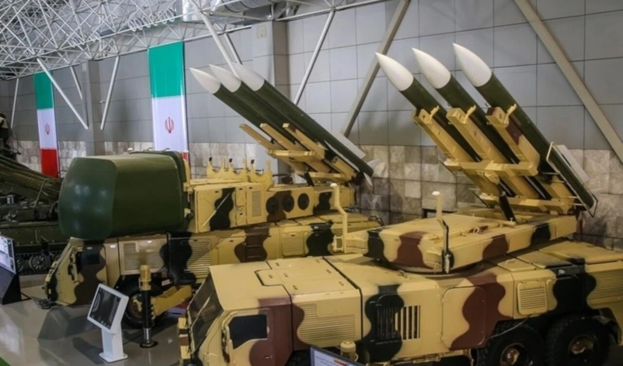 Industria militar iraní avanza en la construcción de misiles.