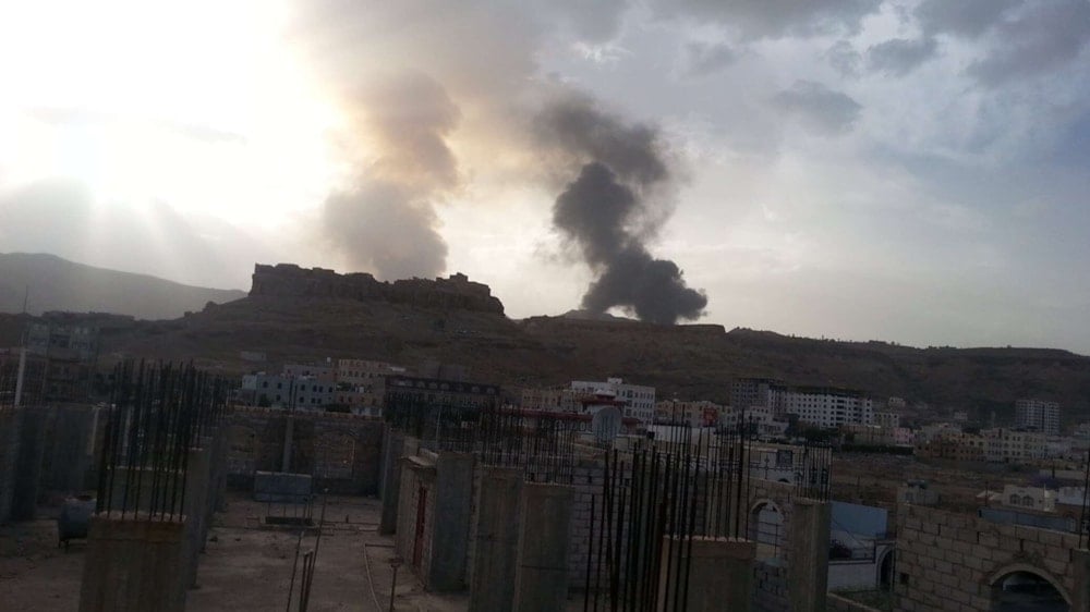 Ataque al aeropuerto de Hodeidah.