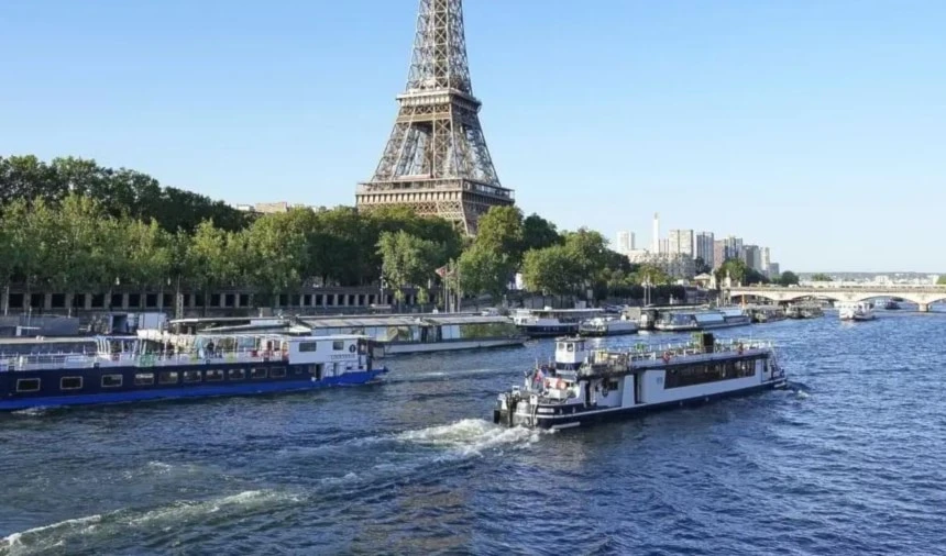 Aguas del Sena conformes con la celebración de pruebas olímpicas. Foto AFP.