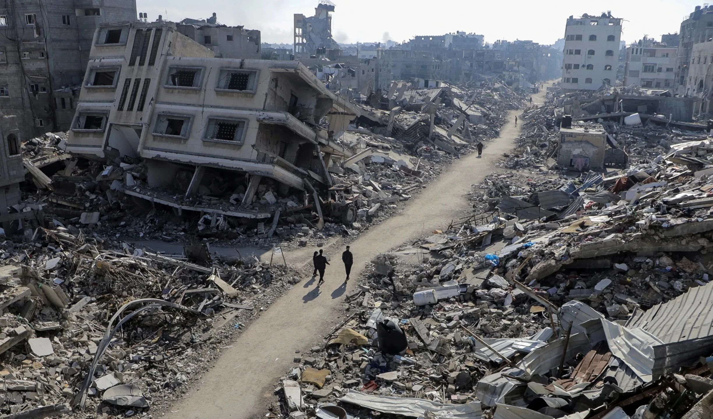 Destrucción por la genocida guerra de "Israel" contra Gaza (archivo-agencias) Destrucción por la genocida guerra de "Israel" contra Gaza (archivo-agencias)