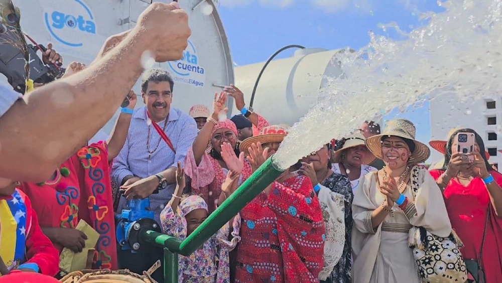 Nicolás Maduro inauguró la red de acueducto y estación de bombeo Paraguaipoa. 