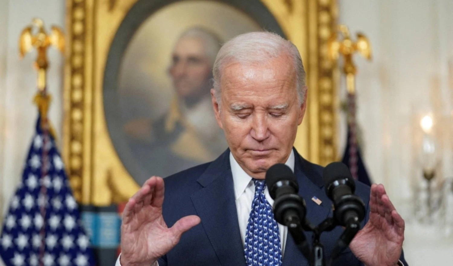 Republicanos en Estados Unidos piden al presidente renunciar al cargo