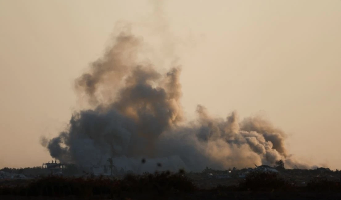 Intensa agresión de “Israel” sobre Khan Yunis dura más de 48 horas