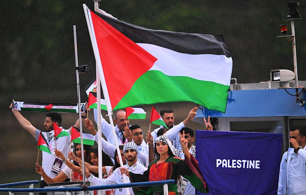 Palestina desfile en Paris 2024.