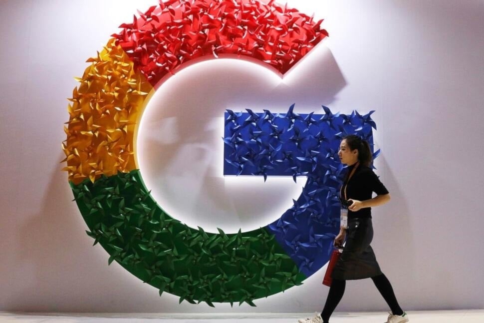 Google abandona la eliminación de cookies en Chrome. Foto: AP. 