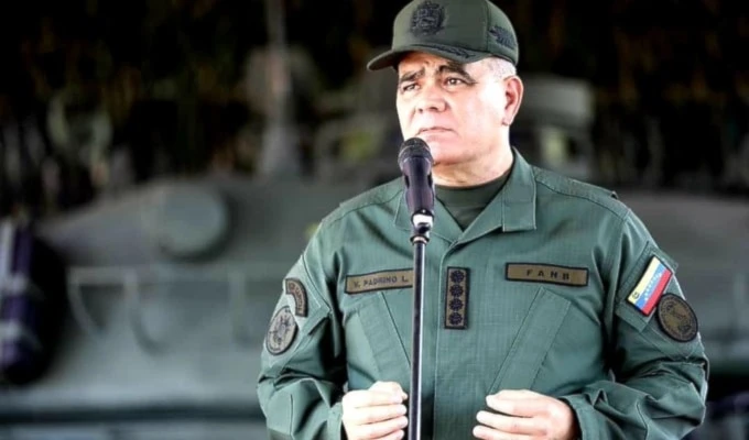 Ministro de Defensa de Venezuela destaca paz reinante en el país
