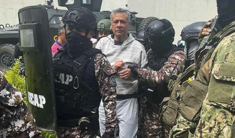 El 5 de abril pasado la policía ecuatoriana allanó la embajada mexicana en Quito para capturar a Jorge Glas por orden del presidente Daniel Noboa.