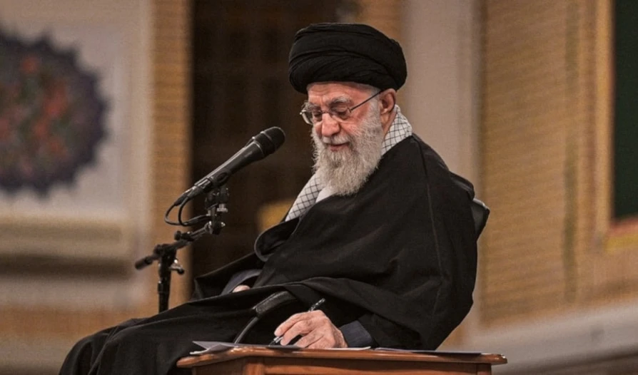 El líder de la Revolución y de la República Islámica de Irán, ayatollah Sayyed Ali Khamenei.