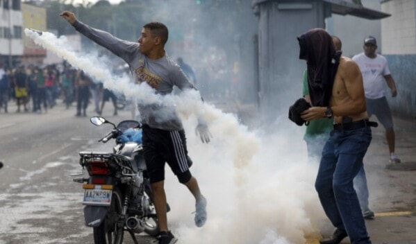 China y Rusia condenan intentos de desestabilización en Venezuela (Foto: AP)