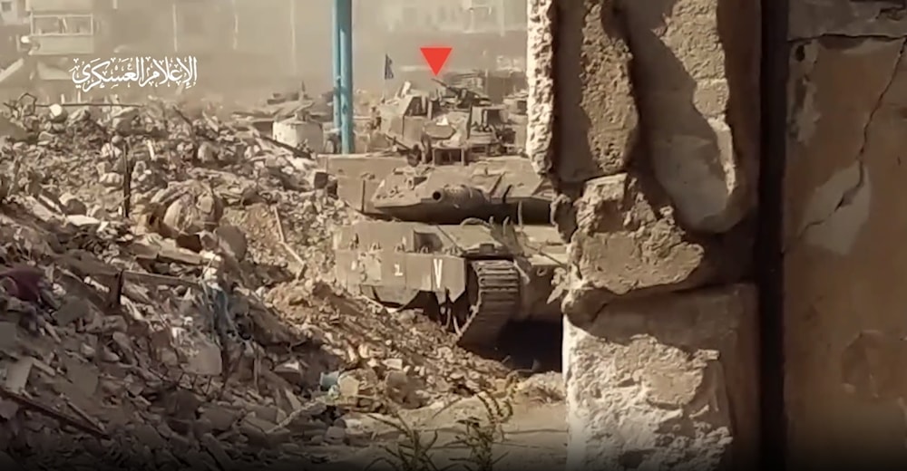 Brigadas Al-Qassam enfrentan a las fuerzas de ocupación en el barrio de Shujaiyya, al este de la ciudad de Gaza: Foto; Medios de guerra de Hamas.