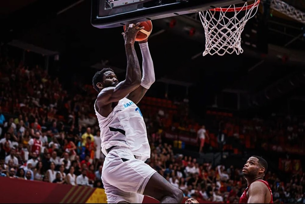 Equipos de América buscan boletos en preolímpicos de baloncesto.