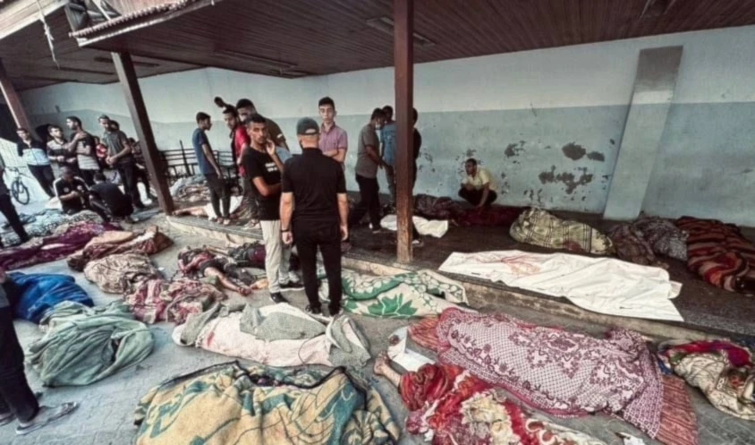 Más de 100 muertos en masacre israelí contra escuela en Gaza.