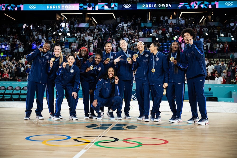 Oro de mujeres del básquet aseguran cima de EE. UU. en Paris 2024.