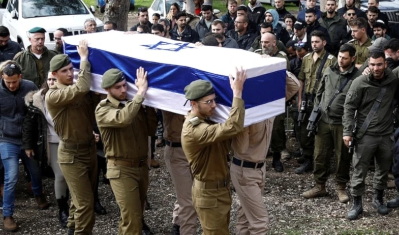 La Resistencia palestina confirmó que presionarán el gatillo y perseguirán al ocupante mientras permanezca en la tierra palestina.