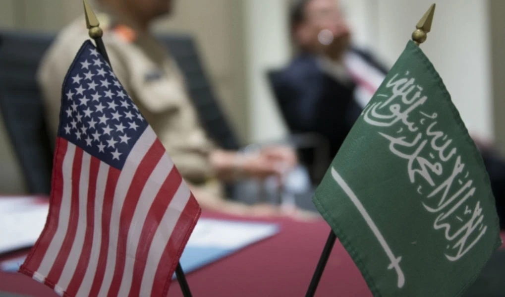 El diario The Wall Street Journal situó el asunto en el marco del intento de Estados Unidos de atraer a Riad. El diario The Wall Street Journal situó el asunto en el marco del intento de Estados Unidos de atraer a Riad.