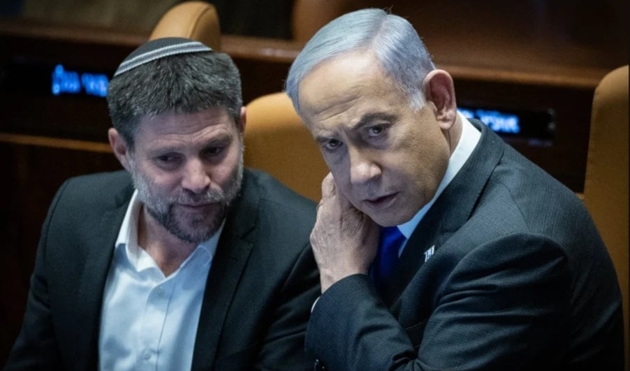 El primer ministro Benjamin Netanyahu y su ministro de Finanzas, Bezalel Smotrich.