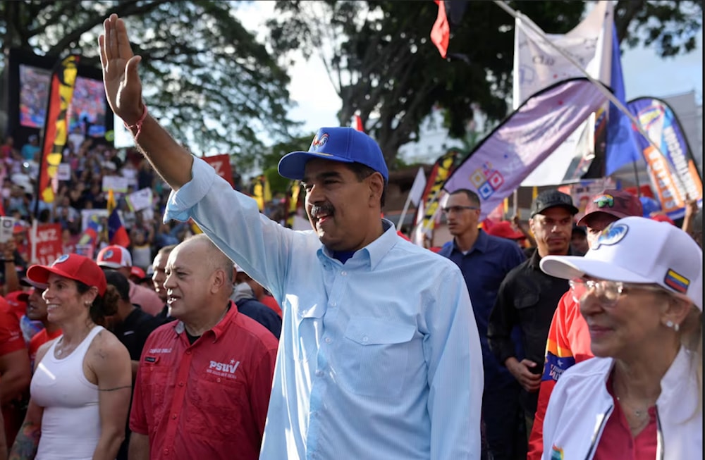 Nicolás Maduro denuncia planes de fuga del opositor Edmungo González en un acto en el Palacio de Miraflores. (foto Reuters)