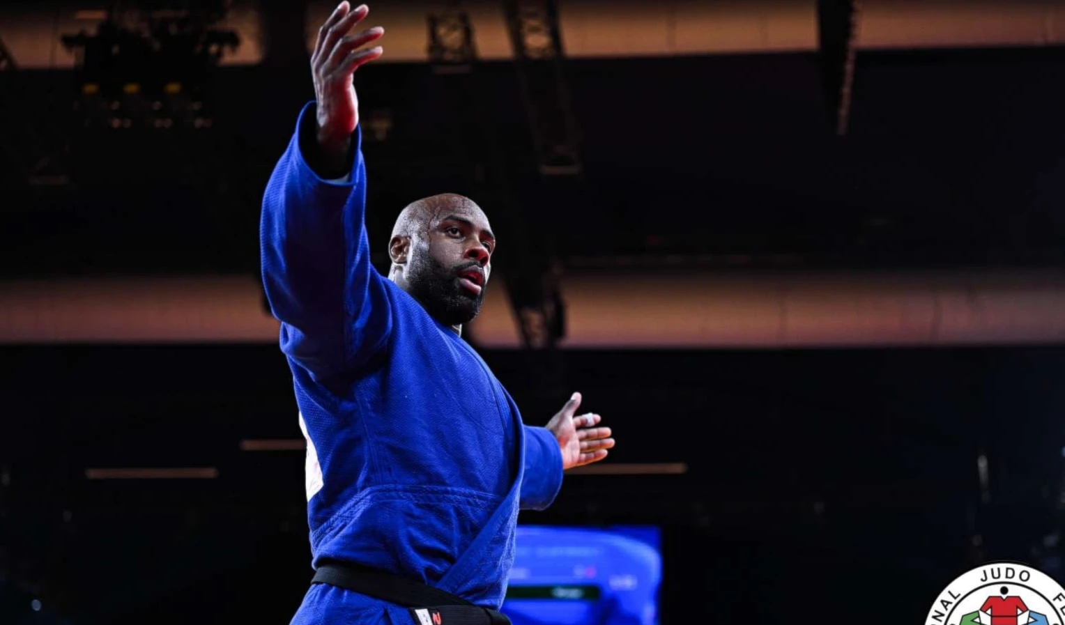 Riner cumplió su promesa y regala oro olímpico a Francia. Riner cumplió su promesa y regala oro olímpico a Francia.