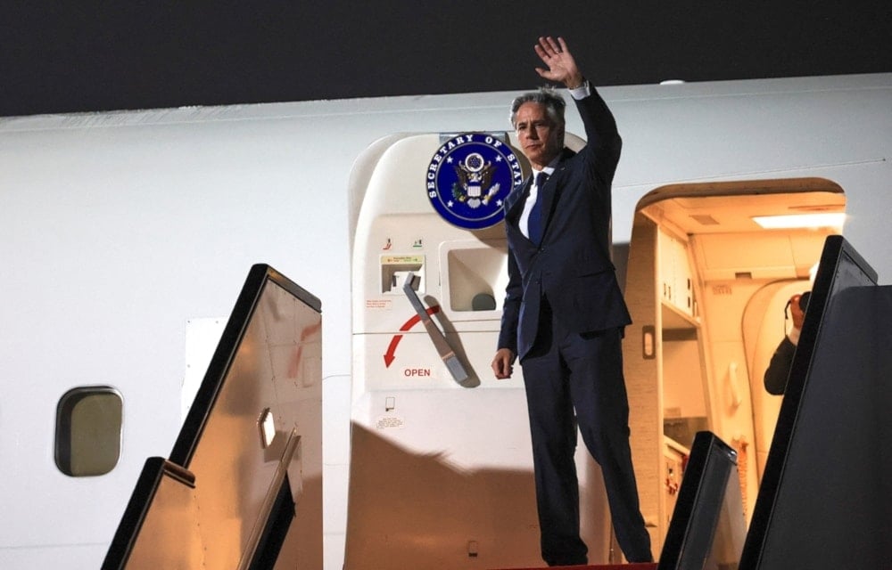 El secretario de Estado de los Estados Unidos, Antony Blinken, abandona Doha, Qatar.