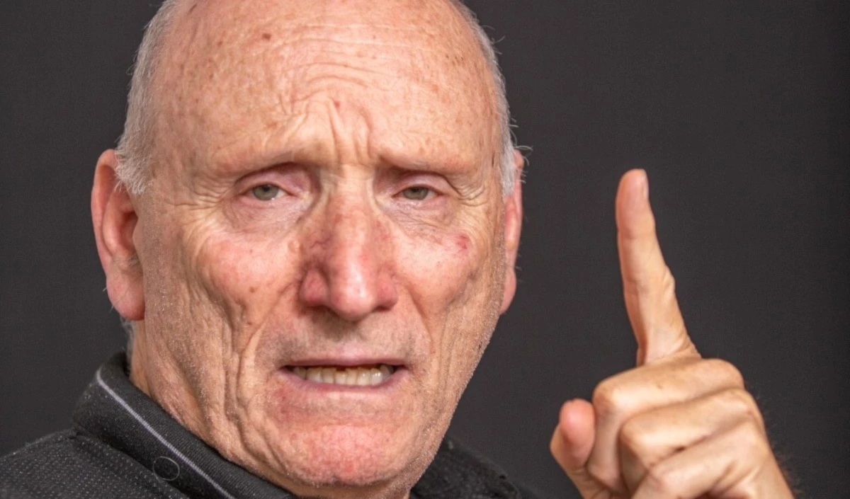 El general de reserva y excomisionado de quejas de soldados en el "ejército" de ocupación israelí, Yitzhak Break. (Foto: Medios israelíes)