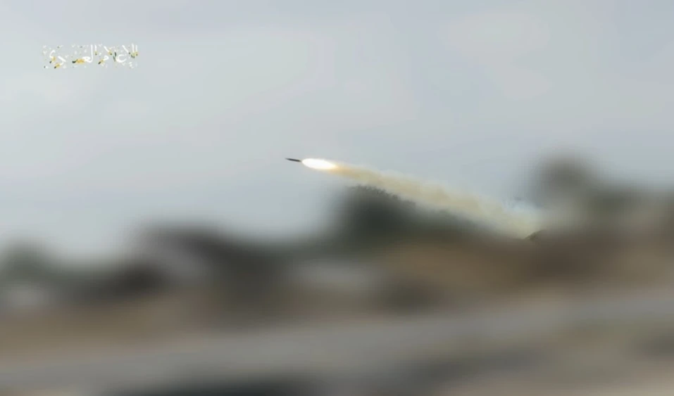 Resistencia de Palestina lanza cohetes contra los asentamientos cercanos a la envoltura de Gaza. Resistencia de Palestina lanza cohetes contra los asentamientos cercanos a la envoltura de Gaza.