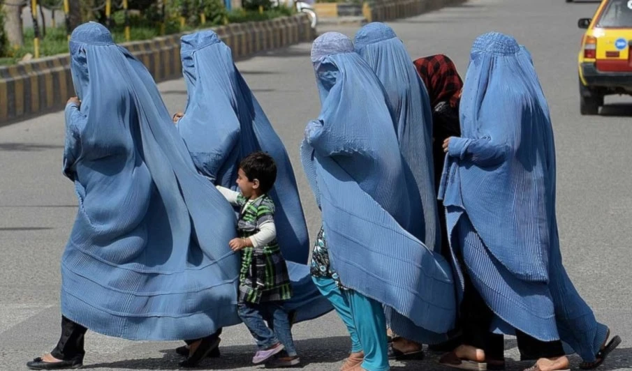 Nueva ley en Afganistán para prohibir el rostro y la voz de la mujer Nueva ley en Afganistán para prohibir el rostro y la voz de la mujer