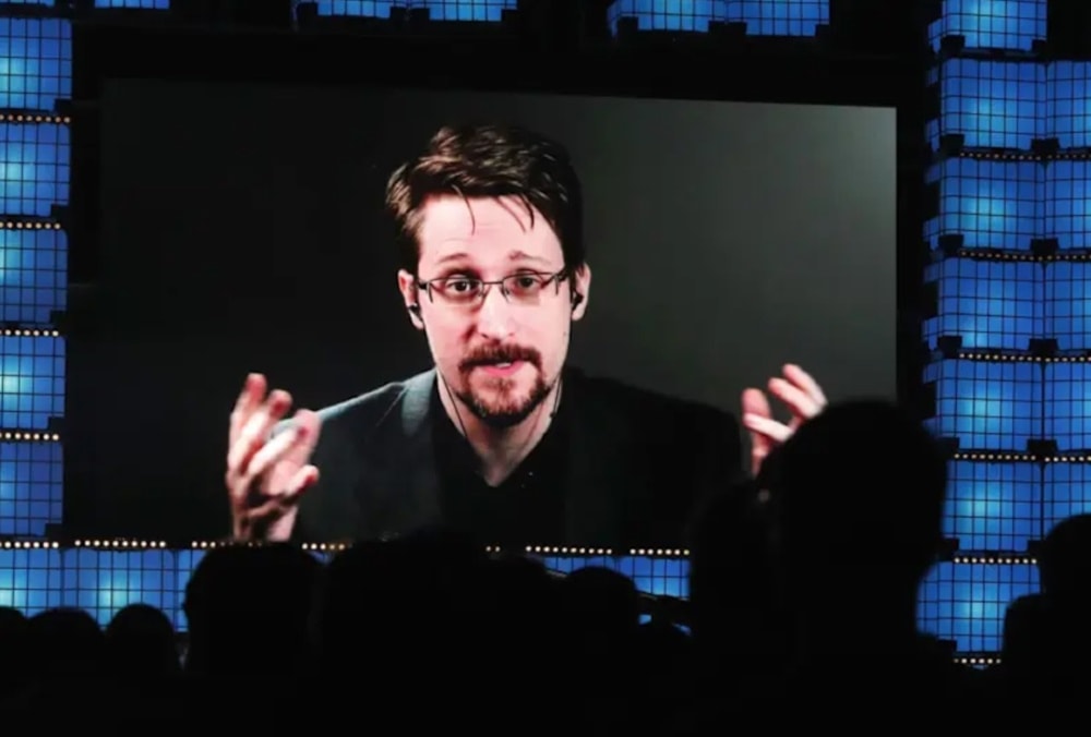 Edward Snowden se dirige a los asistentes a la conferencia de tecnología Web Summit en Lisboa. 4 de noviembre 2019. (Foto: AP)