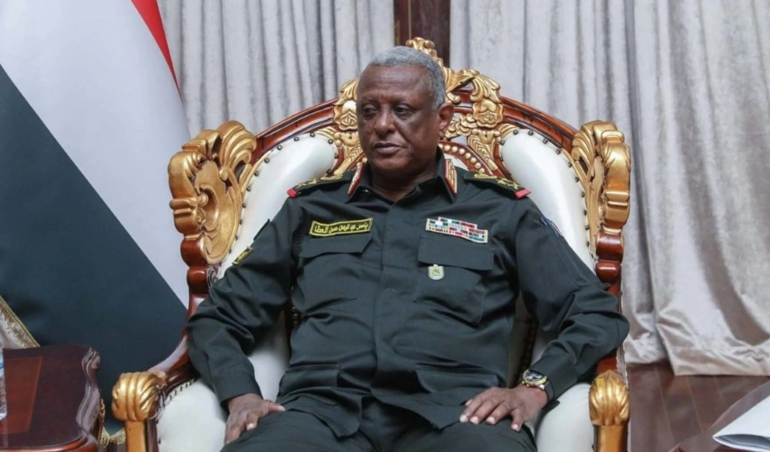 Ejército de Sudán anuncia llegada de suministros de armas