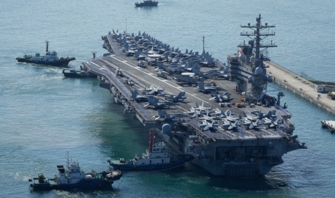 EE.UU. envía buques y aviones de combate para apoyar a 
