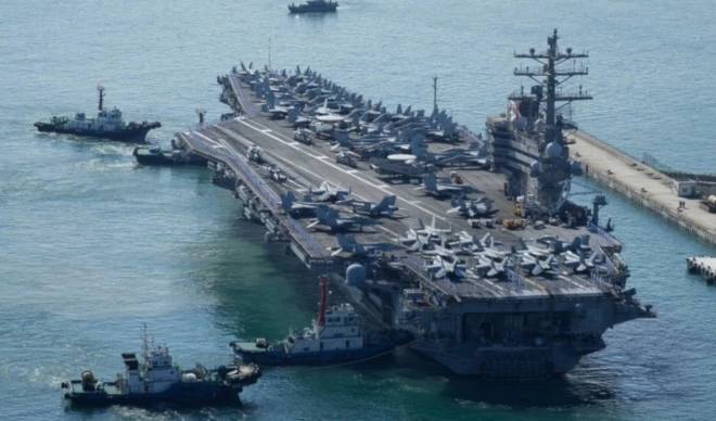EE.UU. envía buques y aviones de combate para apoyar a "Israel"