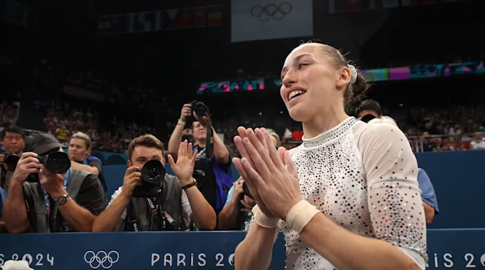 Gimnasta Nemour regala oro histórico para Argelia en Paris 2024.