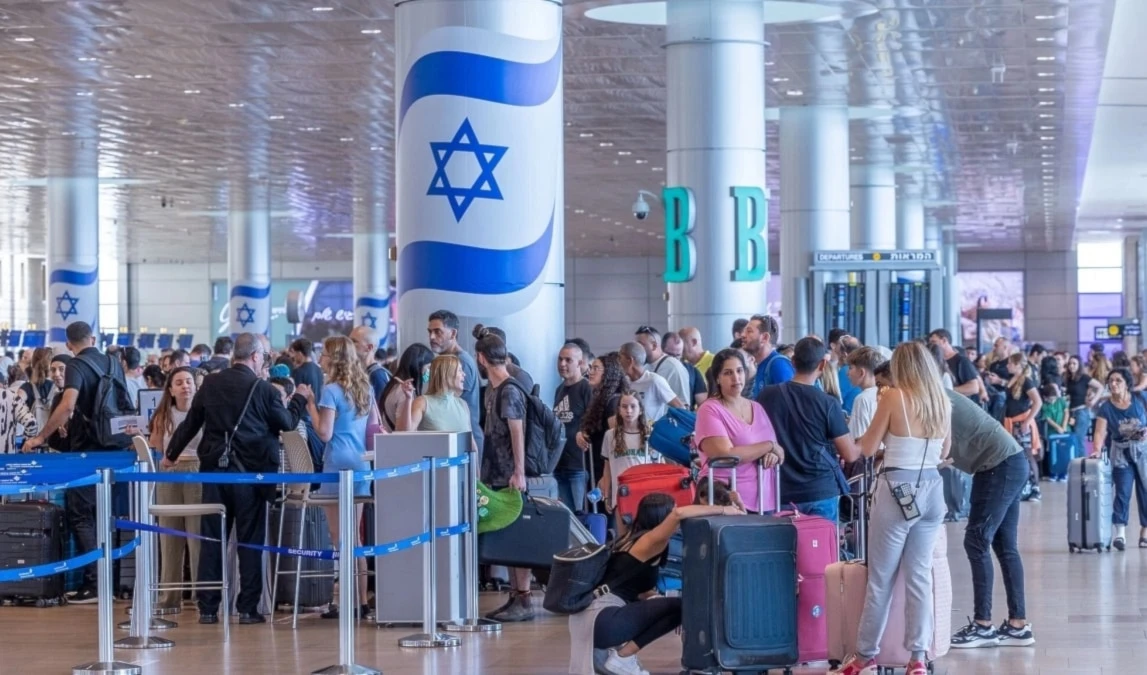La sala de salidas del aeropuerto Ben Gurion de “Tel Aviv” el 26 de julio de 2024. La sala de salidas del aeropuerto Ben Gurion de “Tel Aviv” el 26 de julio de 2024.