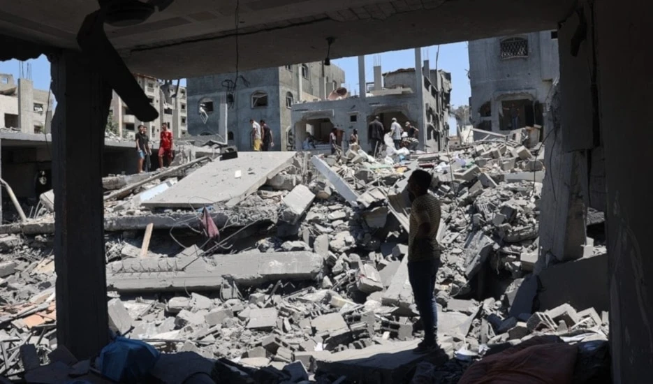 Decenas de mártires y heridos en masacres israelíes